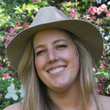 Headshot of Lauren Sabatier, Edmonton Reiki Healer